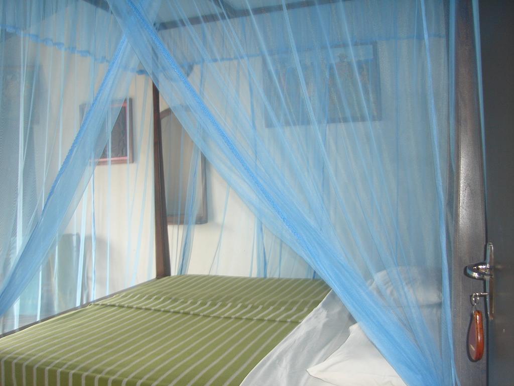 Ambiente Hotel Ella Kamer foto